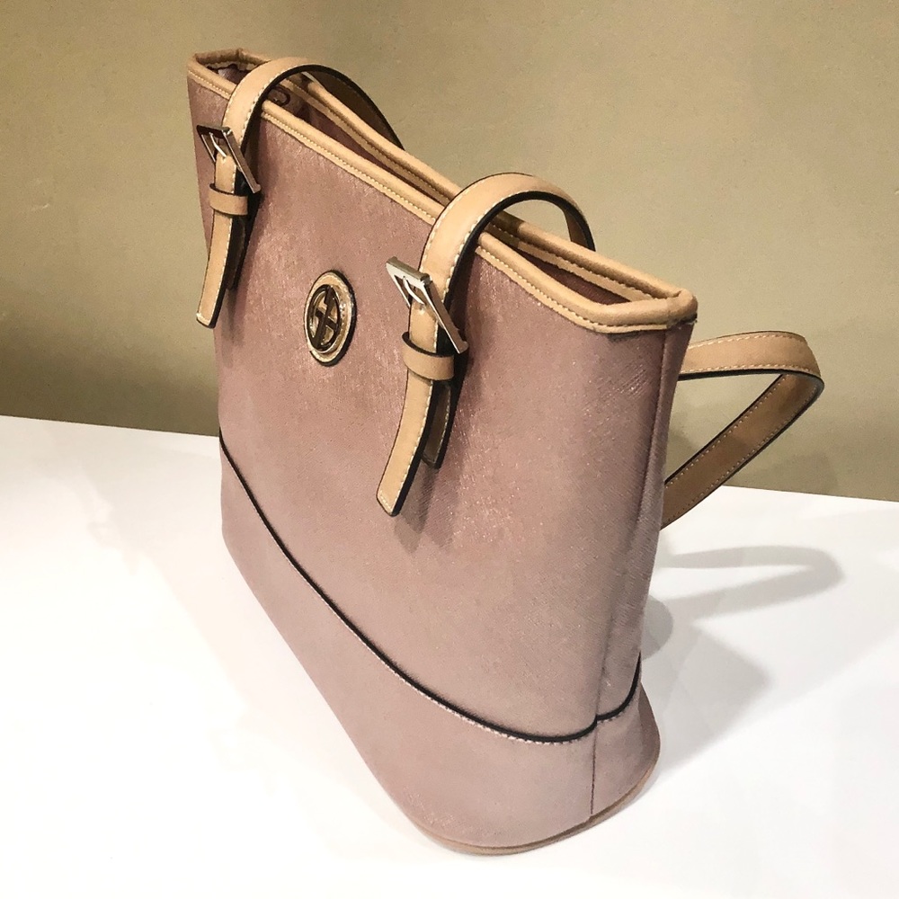 New Giani Bernini Saffiano Bag (Store Return) - Picture 4 of 12